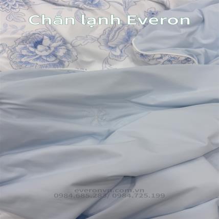 🧊 Chăn Everon Cool – Món Quà Thiết Thực Và Sang Trọng Cho Người Thân